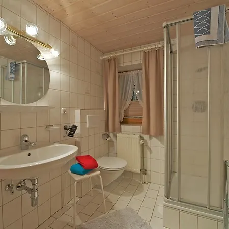 Apartment Holzschnitzers *