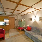 Holzschnitzers Apartman
