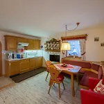 Apartman Holzschnitzers